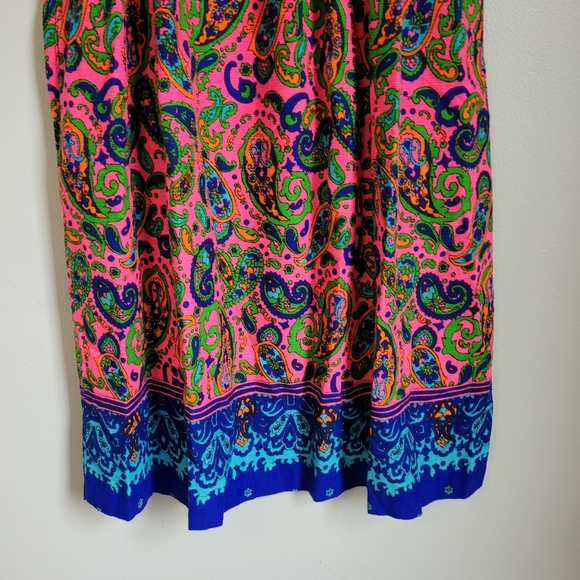 Vintage Neon Paisley House Dress - Picture 4 of 8